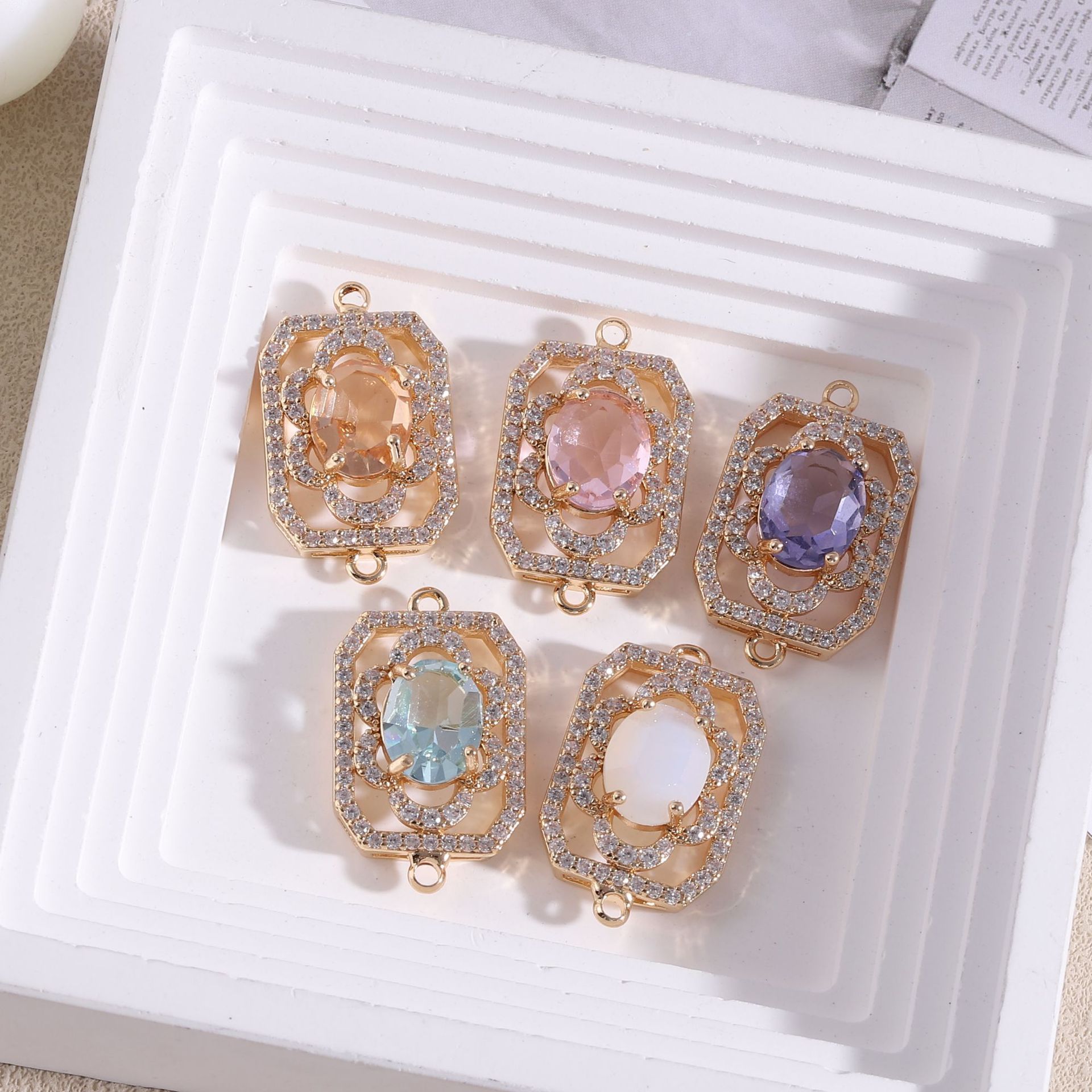 Diamond Stud Earrings - 10 adet/torba Elmas çivili dikdörtgen çiçek